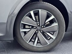 Li Auto L6 Pro Smart Refresh Edition - ფოტო 11