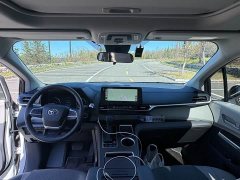 Toyota Sienna 2.5L Hybrid FWD Comfort - ფოტო 9
