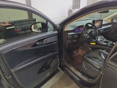 Lincoln Explorer 2021 2.0T AWD Premium - ფოტო 4