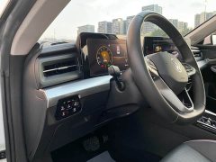 Volkswagen Lingdu L 280TSI DSG Dazzling Red Edition - ფოტო 15