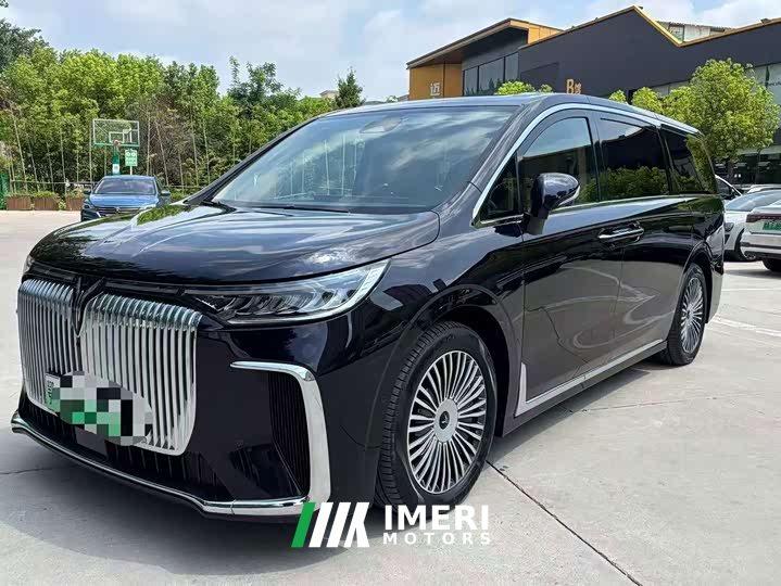Voyah Lantu Dreamchaser PHEV AWD Luxury Kunpeng Edition
