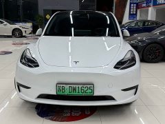 Tesla Model Y Rear-Wheel Drive - ფოტო 2