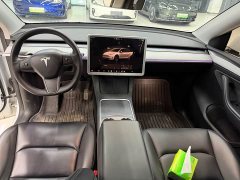 Tesla Model Y Rear-Wheel Drive - ფოტო 6