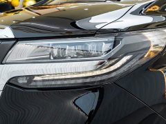 Toyota Alphard 2021 Hybrid 2.5L Luxury - ფოტო 8