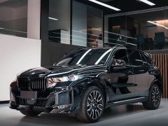 BMW X5 xDrive 40Li M Sport Midnight Edition Package - ფოტო 1