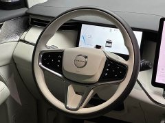 Volvo EM90 2025 Ultra Six-Seater - ფოტო 11