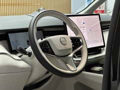 Volvo EM90 2025 Ultra Six-Seater - ფოტო 9