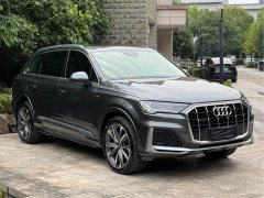 Audi Q7 55 TFSI quattro S line Sport - ფოტო 3