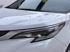 Toyota Grevias 2.5L Hybrid Premium Plus Edition - ფოტო 13