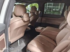 NIO ES8 100kWh Executive Edition - ფოტო 11