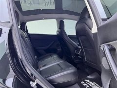 Tesla Model Y Rear-Wheel Drive - ფოტო 18