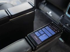 Toyota Alphard 2024 Hybrid 2.5L Premium Edition - ფოტო 19