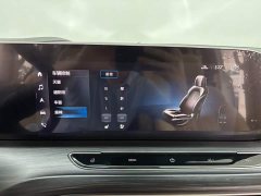 Buick GL8 ES Land Respect 653T Premier - ფოტო 17