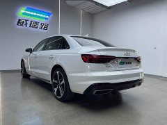 Audi A4L 40 TFSI Luxury Dynamic - ფოტო 4