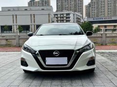 Nissan Teana 2.0L XL Comfort - ფოტო 2