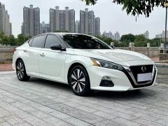 Nissan Teana 2.0L XL Comfort - ფოტო 3