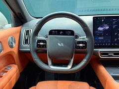Li Auto L6 Max Smart Refresh Edition - ფოტო 5