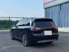 AITO M9 Extended Range Ultra 52kWh 6-Seater - ფოტო 6