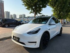 Tesla Model Y 2022 Facelift Rear-Wheel Drive - ფოტო 1