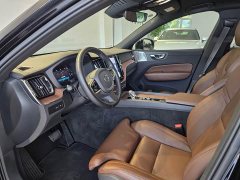 Volvo XC60 Plug-in Hybrid 2025 Extended Range AWD Smart Luxury Edition - ფოტო 9