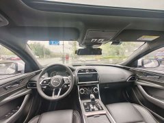 Jaguar XEL 2020 2.0T 200PS R-DYNAMIC Youth Sport Edition - ფოტო 6