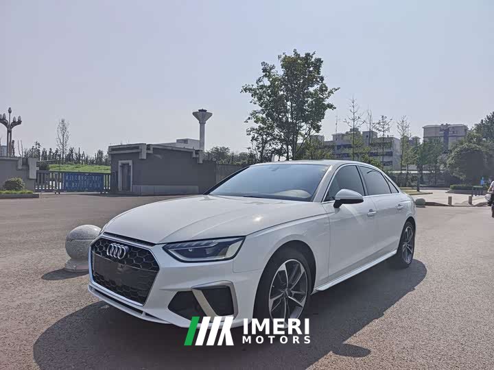 Audi A4L 40 TFSI Fashion Dynamic