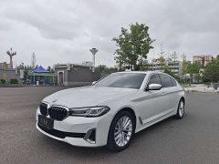 BMW 5 Series 525Li Luxury Package - ფოტო 1