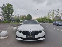 BMW 5 Series 525Li Luxury Package - ფოტო 2
