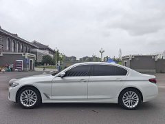 BMW 5 Series 525Li Luxury Package - ფოტო 3