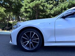 BMW 3 Series 325Li M Sport Package - ფოტო 15
