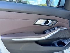 BMW 3 Series 325Li M Sport Package - ფოტო 4