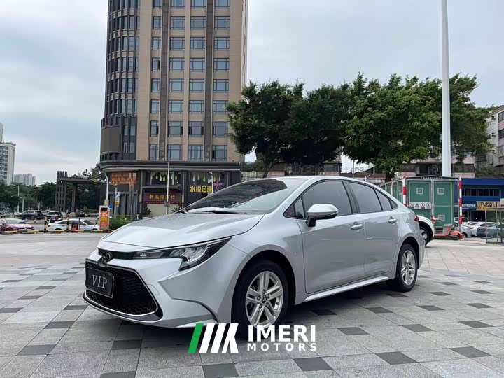 Toyota Corolla 1.8L CVT Luxury - ავტომობილი ჩინეთიდან
