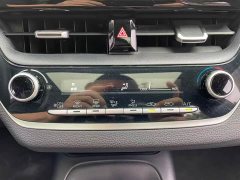Toyota Corolla 1.8L CVT Luxury - ფოტო 18