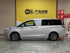 Buick GL8 New Energy Lusang Respect Edition - ფოტო 4