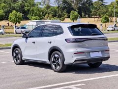 Geely Galaxy E5 440km Explorer Edition - ფოტო 6