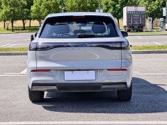 Geely Galaxy E5 440km Explorer Edition - ფოტო 7