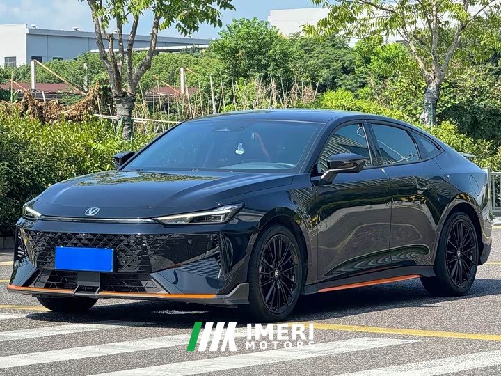 Changan UNI-V 1.5T Premium Sport - ავტომობილი ჩინეთიდან