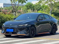 Changan UNI-V 1.5T Premium Sport - ფოტო 1