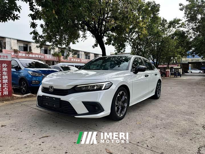 Honda Civic 240TURBO CVT Sport Control Edition