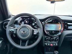 BMW MINI 5-Door Cooper S King Cross Special Edition 2.0T - ფოტო 10