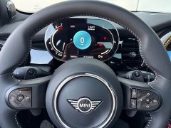 BMW MINI 5-Door Cooper S King Cross Special Edition 2.0T - ფოტო 13