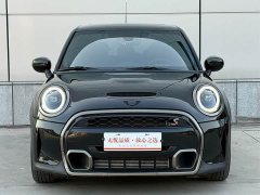BMW MINI 5-Door Cooper S King Cross Special Edition 2.0T - ფოტო 2