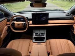 Geely Galaxy Xingyao 8 130km EM-i Premium Edition - ფოტო 12