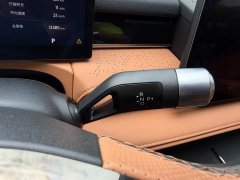 Geely Galaxy Xingyao 8 130km EM-i Premium Edition - ფოტო 17