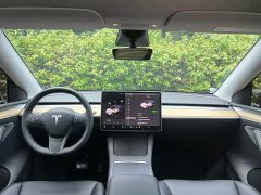 Tesla Model Y 2022 Facelift Rear-Wheel Drive - ფოტო 6