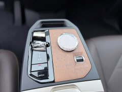 BMW iX xDrive40 - ფოტო 13