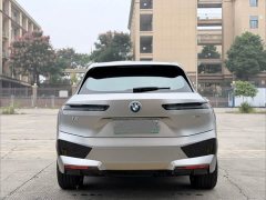 BMW iX xDrive40 - ფოტო 15