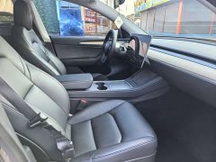 Tesla Model Y Standard Range RWD - ფოტო 11