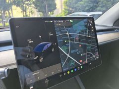 Tesla Model Y Standard Range RWD - ფოტო 14