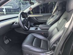 Tesla Model Y Standard Range RWD - ფოტო 8